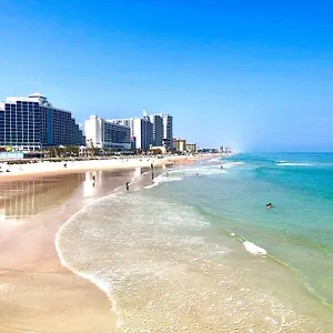 Hilton Daytona (adults Only) Resort Daytona Beach